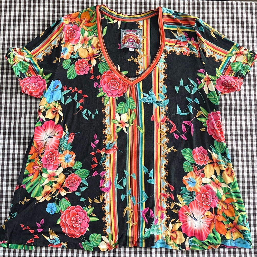 Johnny Was Size Large Colorful Top Flowers & Birds